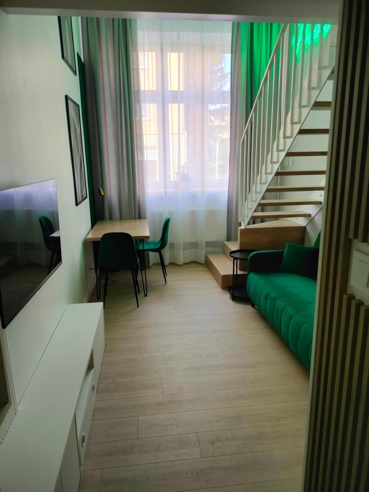 Apartament Paradise Zarzadzany Przez Gospodarza Osobe Fizyczna Self Check In Rzeszów Buitenkant foto