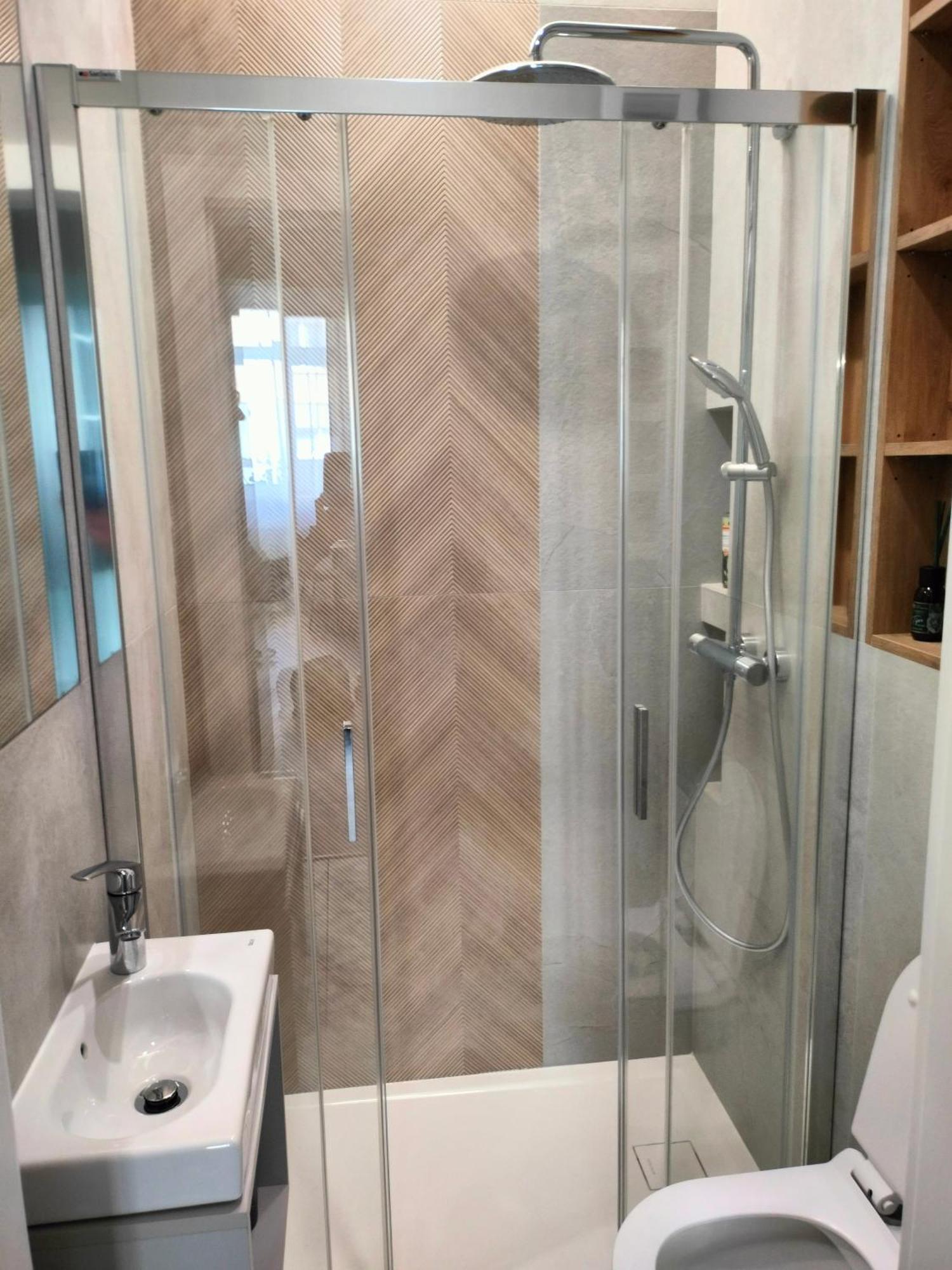 Apartament Paradise Zarzadzany Przez Gospodarza Osobe Fizyczna Self Check In Rzeszów Buitenkant foto