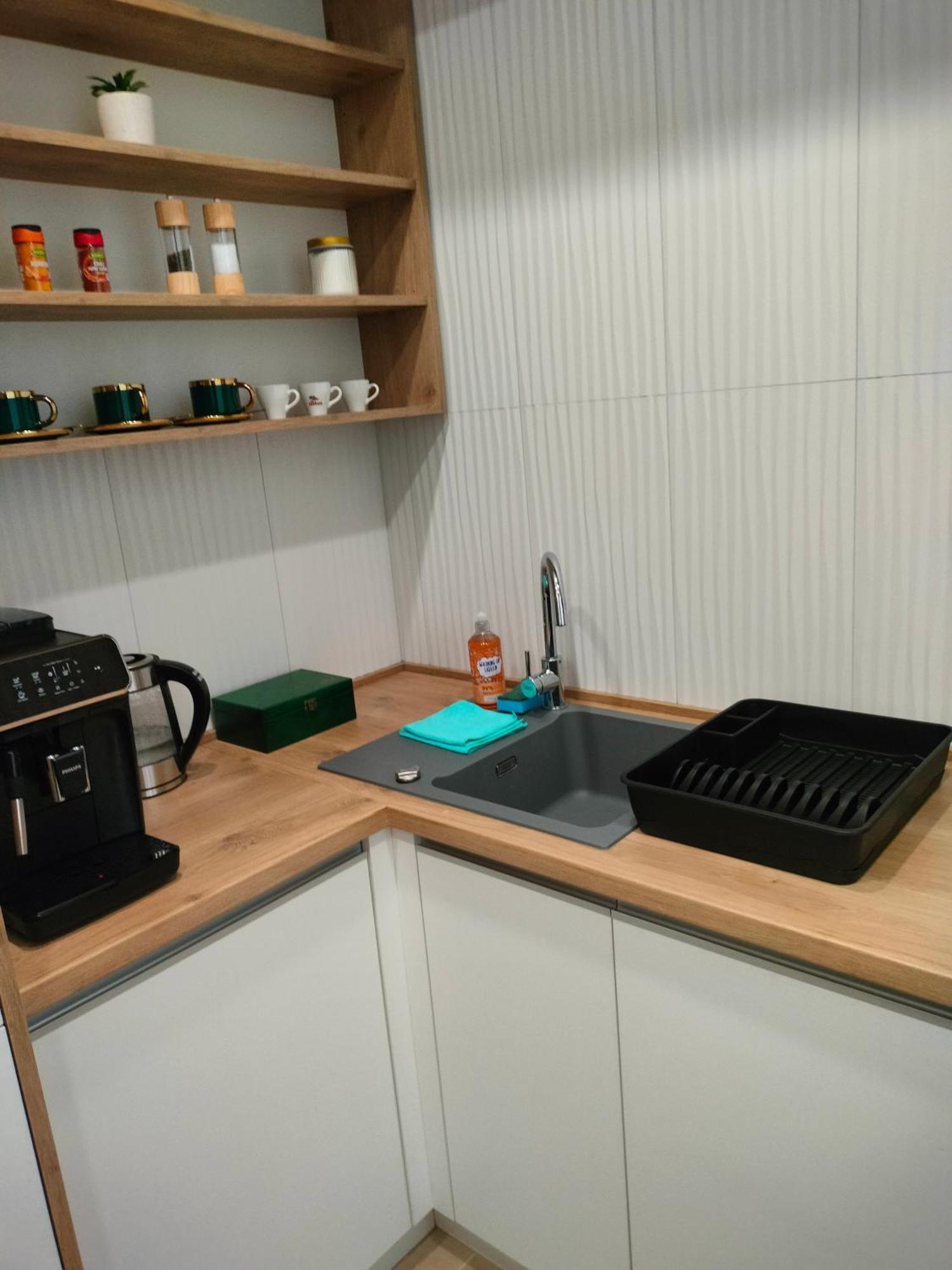 Apartament Paradise Zarzadzany Przez Gospodarza Osobe Fizyczna Self Check In Rzeszów Buitenkant foto
